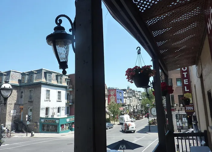 Hotel Du Manoir St. Denis Montreal
